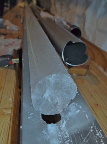 Measuring Ice Core 日本語Measuring the Conductivity of Melt Water from Arctic Ice Cores ...